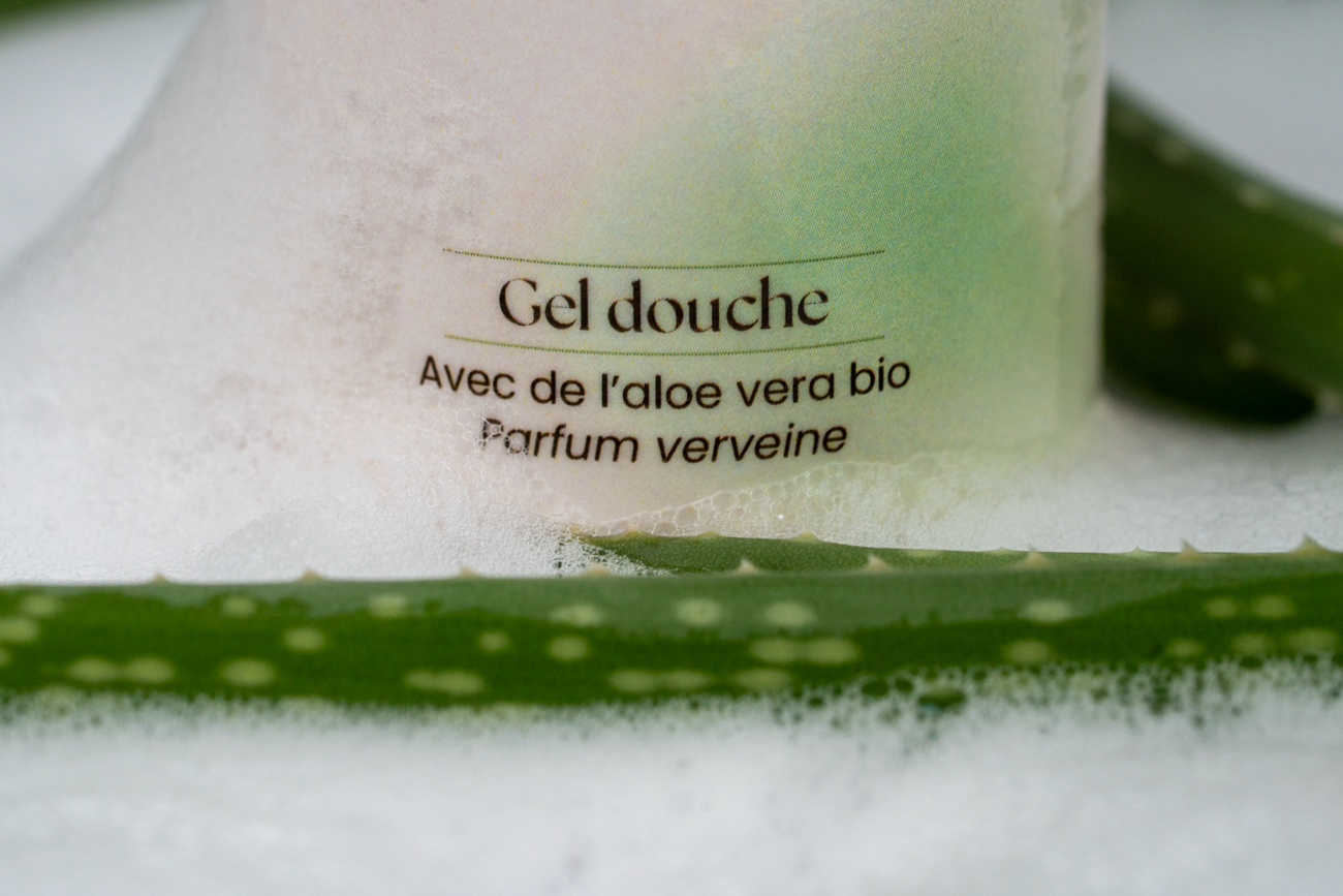Gel douche enzymatique : nouvelle génération de nettoyants
