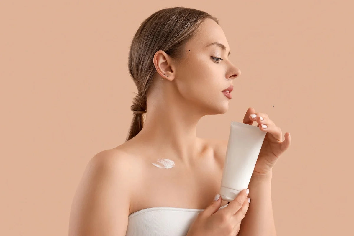 Poolside skin : La tendance fond de teint fluide effet zéro matière